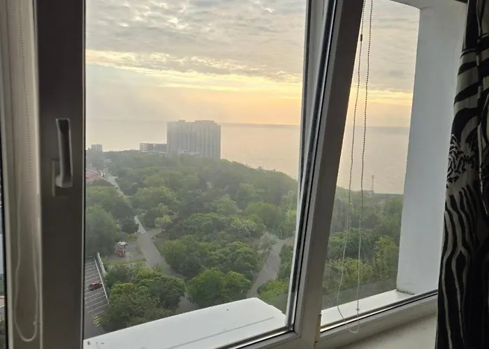 Aparts Panorama Sea * Odessza